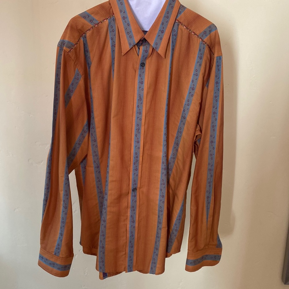 Robert Graham long sleeve button down shirt, size XL. Beautiful burnt orange